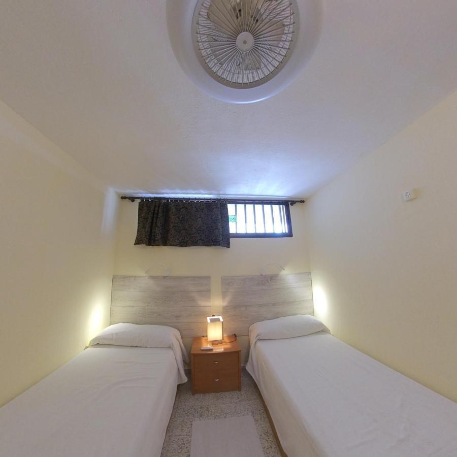 Apartamentos Santabarbara Alicante Dış mekan fotoğraf